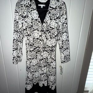 Studio One Black and White Long Sleeve Dress